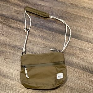 Lululemon Patch Logo Crossbody